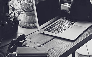 意甲媒体透露：米兰对阵罗马的比赛，俱乐部将祭出全新的锋线组合，恩昆库搭档奇克首发